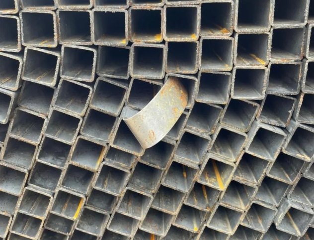 забор из профильной трубы