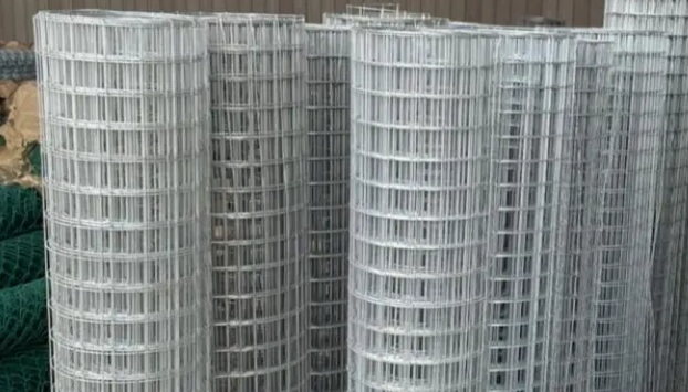 Сетка сварная толщиной 2.5 мм