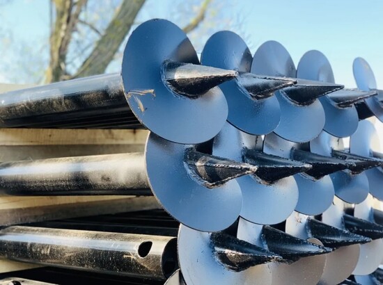 Винтовая свая диаметром 133 мм