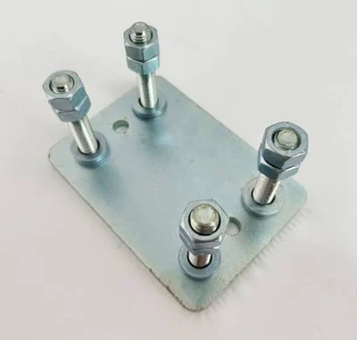 Площадка регулировочная от комплекта KIT3, болт М12. Комплектующие для откатных ворот купить в Москве