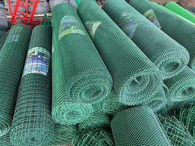 Сетка садовая (23х27) темно-зелёная (пластиковая) 2,0х20 м купить в Москве